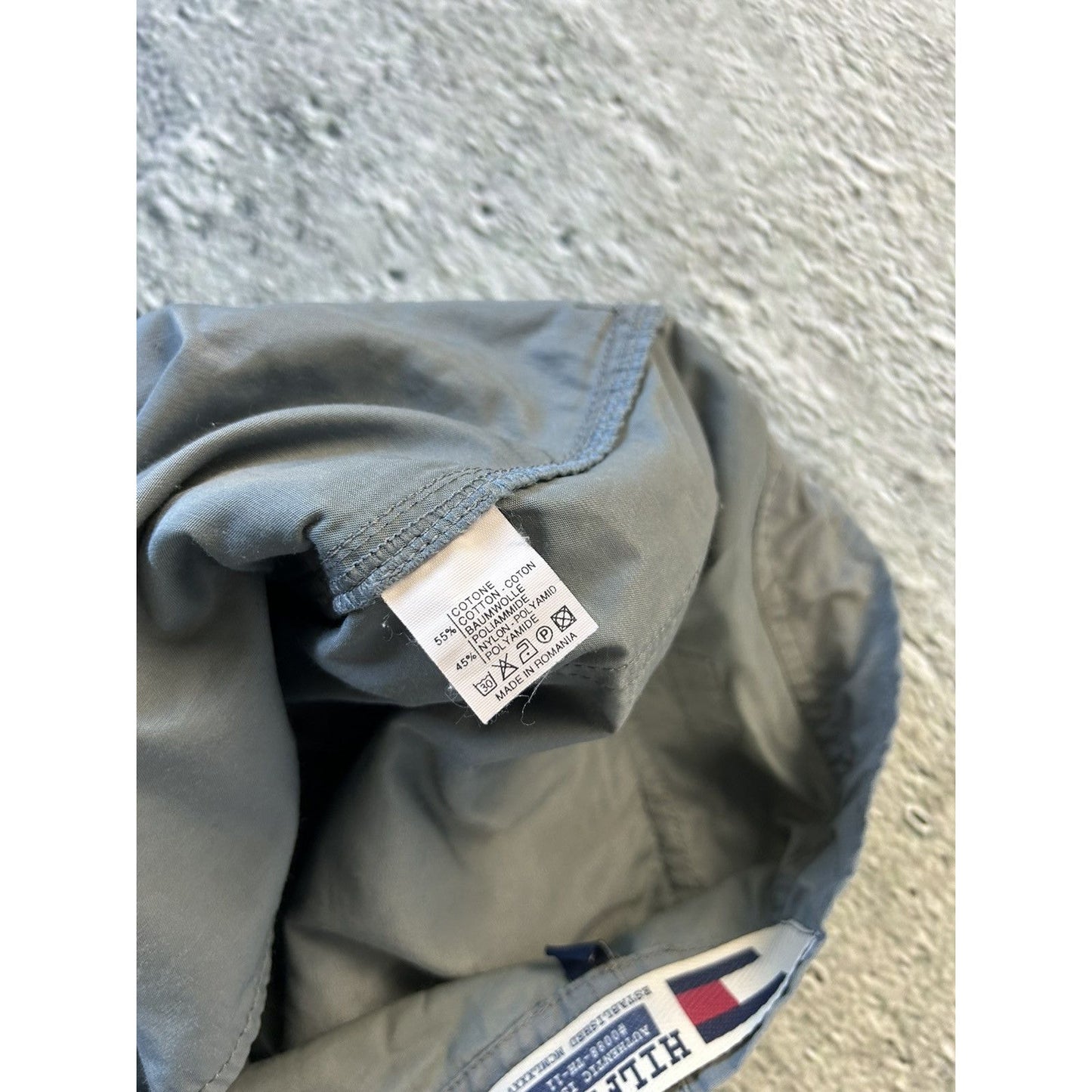 Tommy Hilfiger vintage nylon track pants cargo parachute Y2K