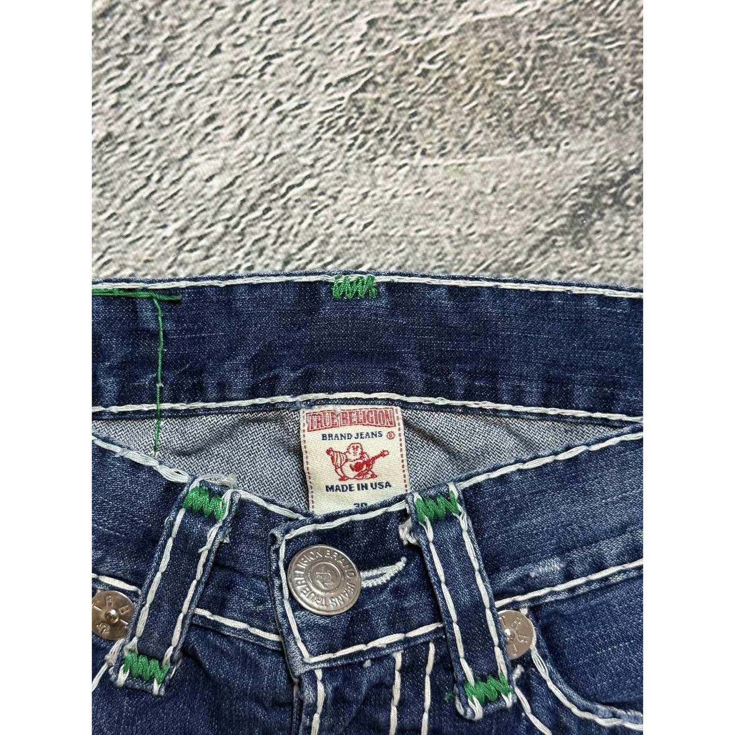True Religion Geno Green tab blue jeans white stitching