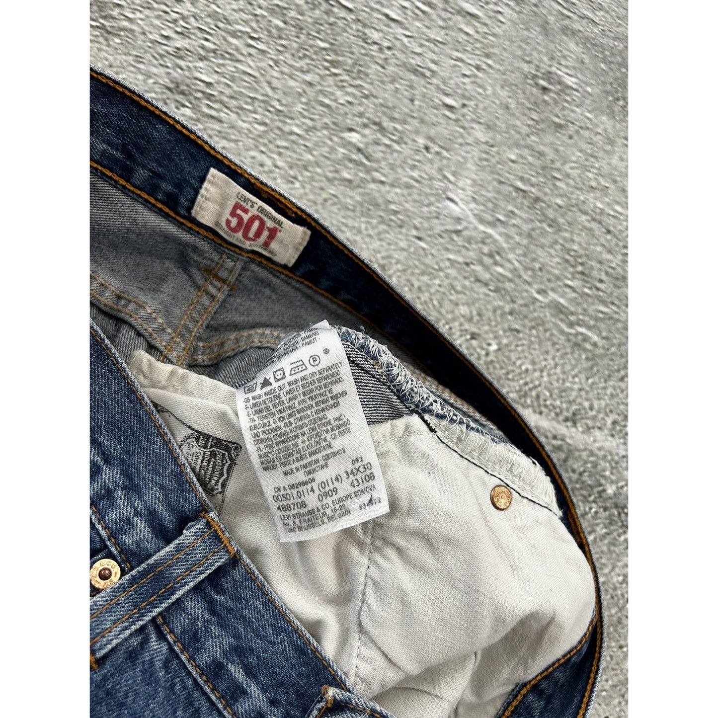 Levi’s 501 vintage blue jeans denim pants