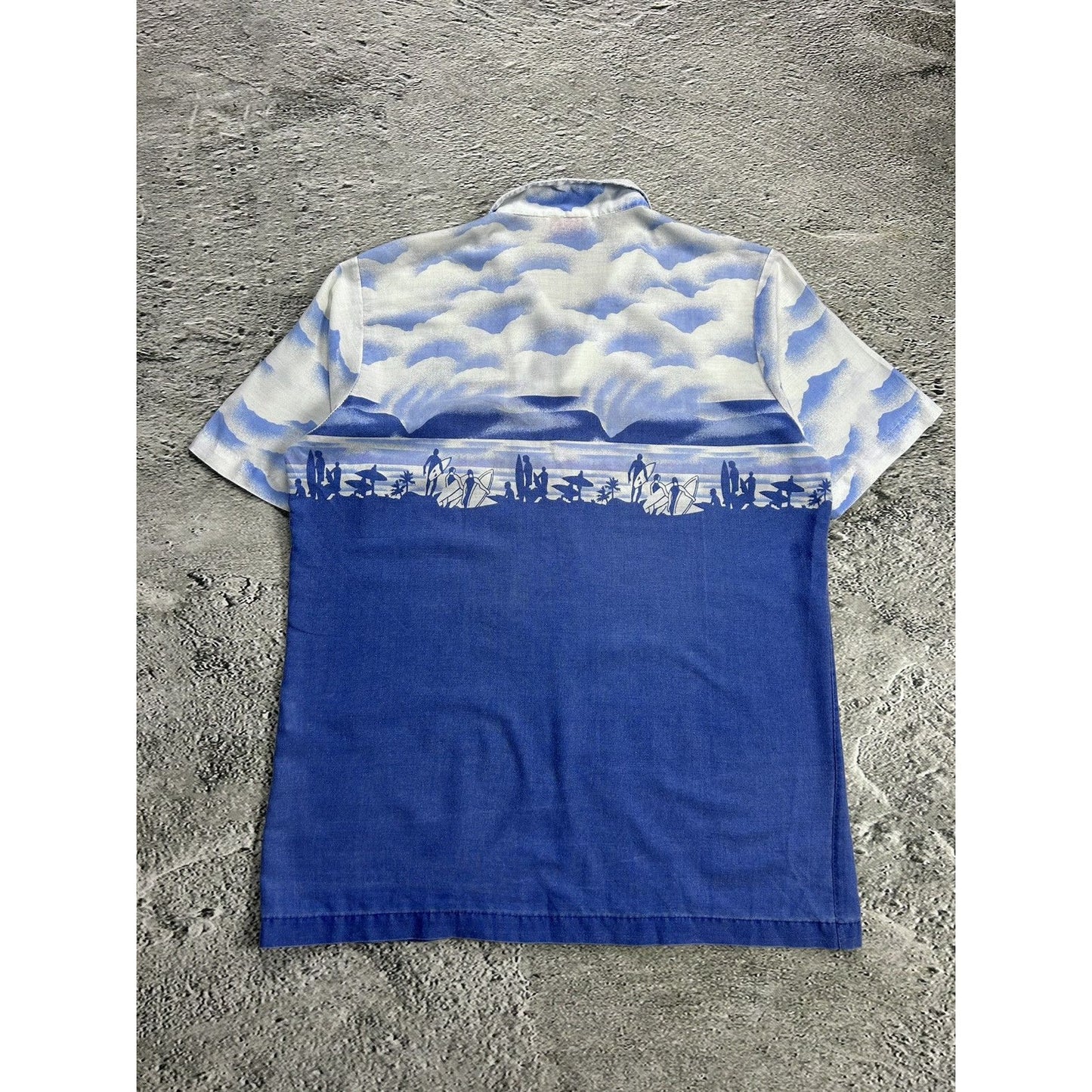 Hawaiian Shirt vintage Daymo made in USA blue beach surf 80s