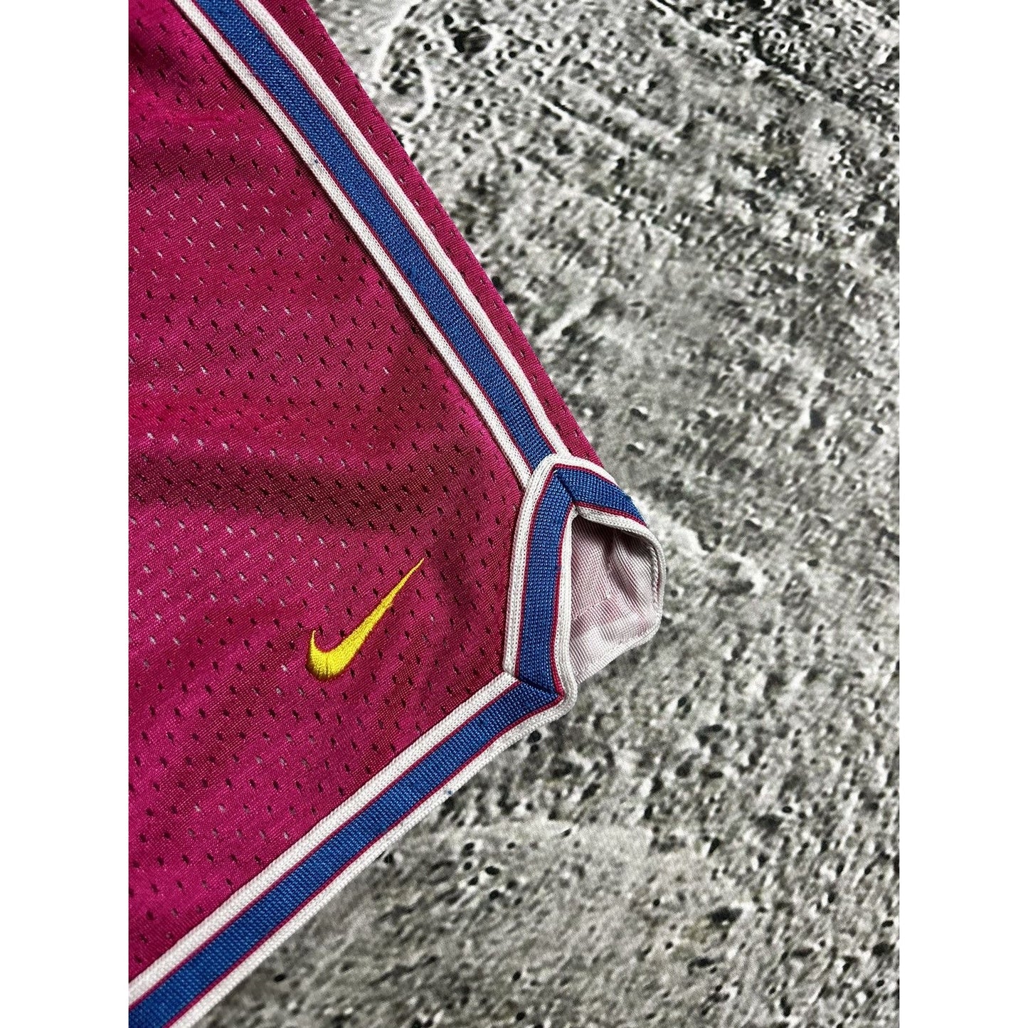 Nike vintage Pink shorts track pants small swoosh Y2K
