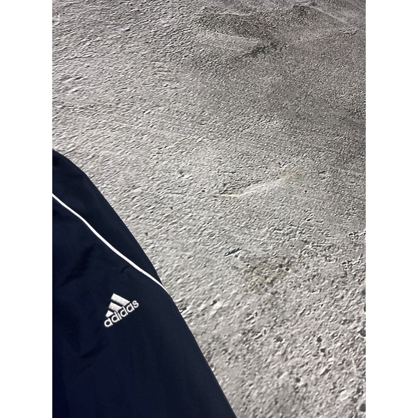 Adidas vintage navy nylon track pants baggy small logo 2000s