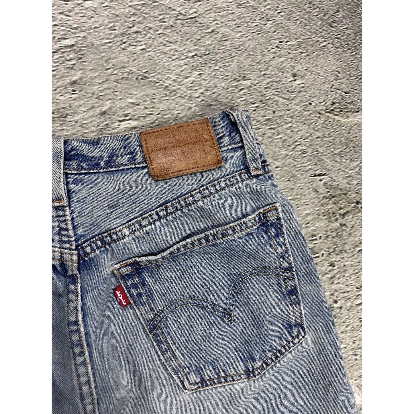 Levi’s denim shorts mini blue Y2K jorts