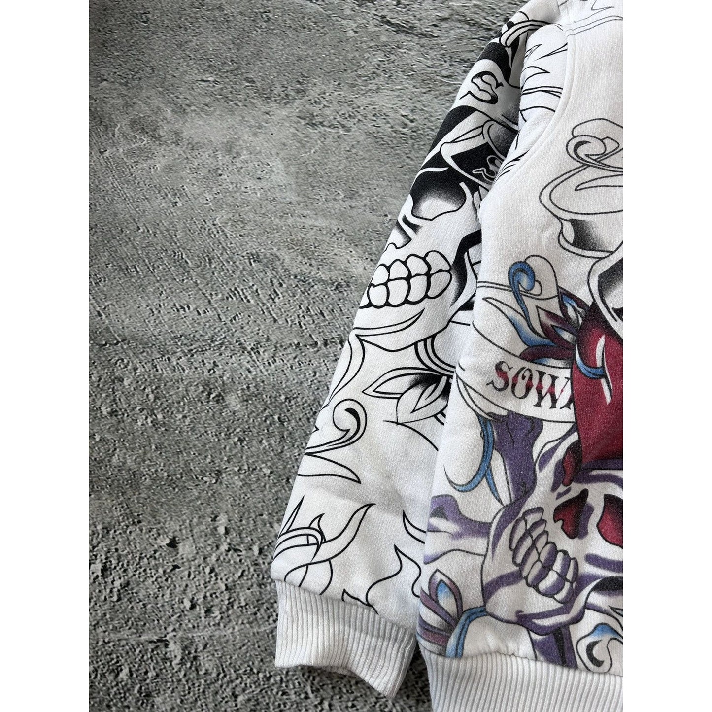 Really Point Y2K vintage zip hoodie white fur Ed Hardy