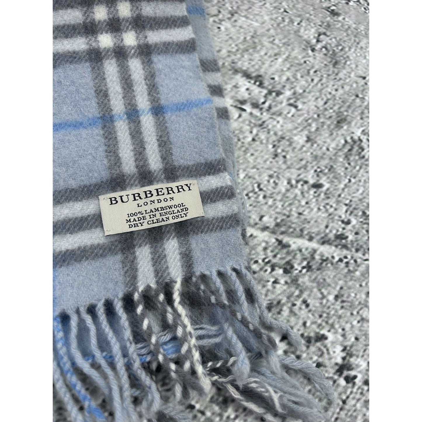 Burberry scarf lambswool cashmere baby blue nova check