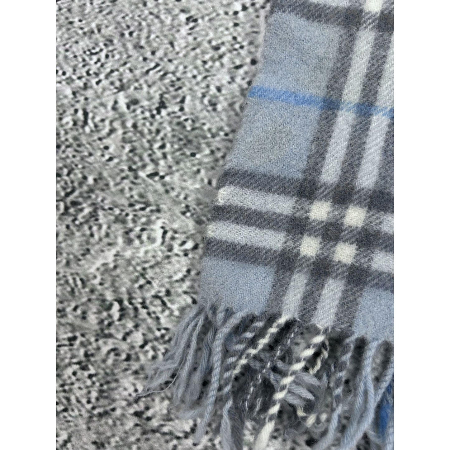 Burberry scarf lambswool cashmere baby blue nova check