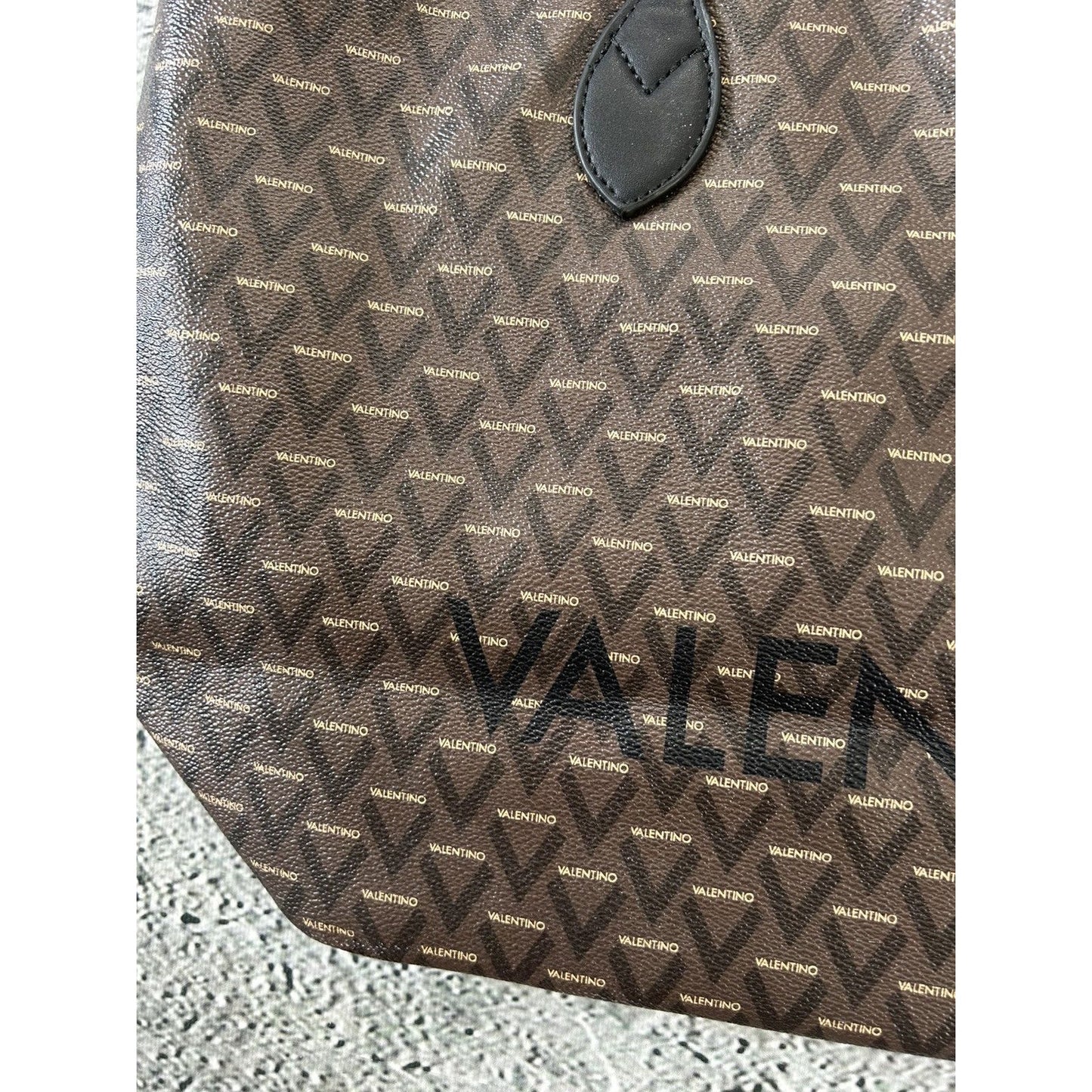 Valentino shopper Bag monogram big logo