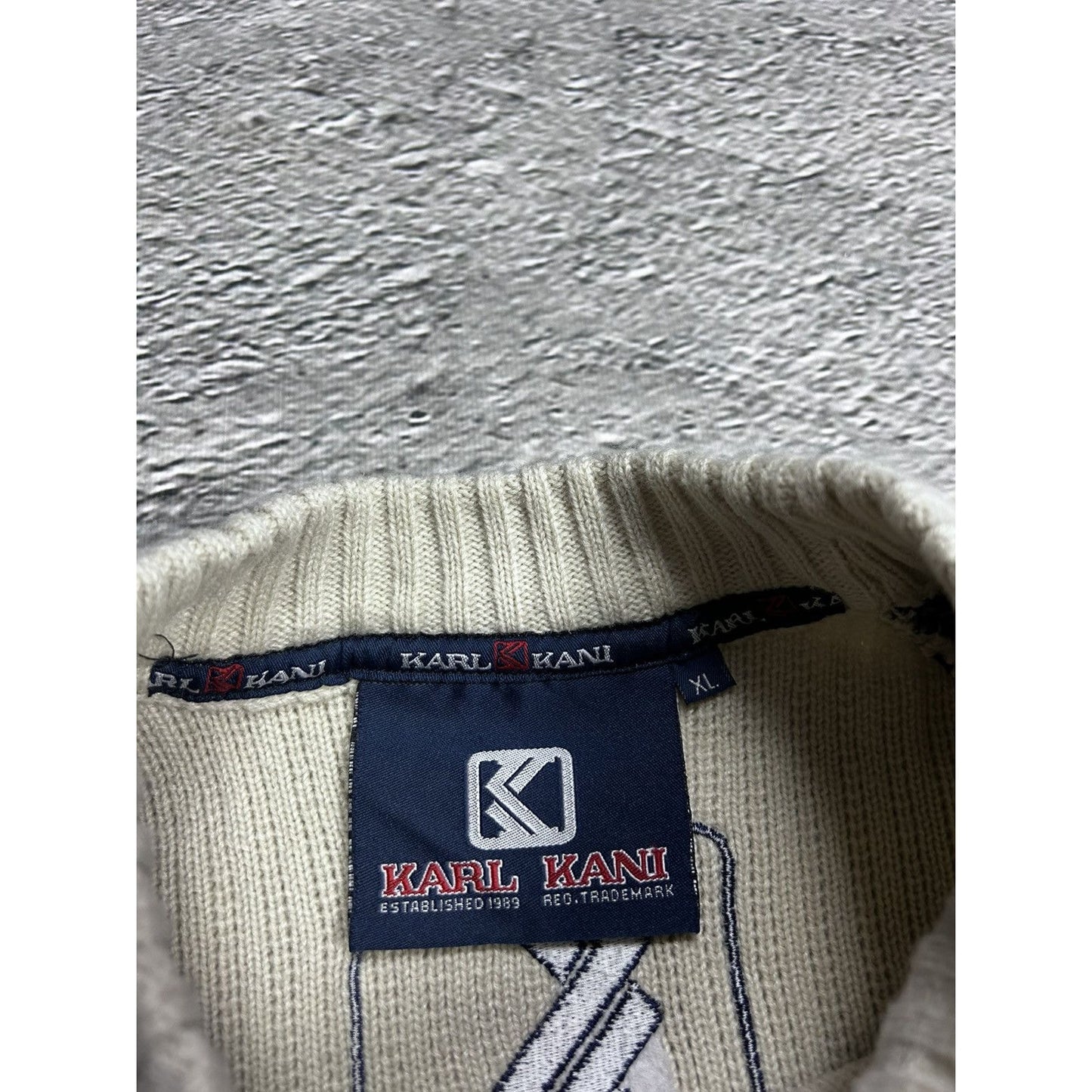 Karl Kani vintage sweater beige big logo spell out