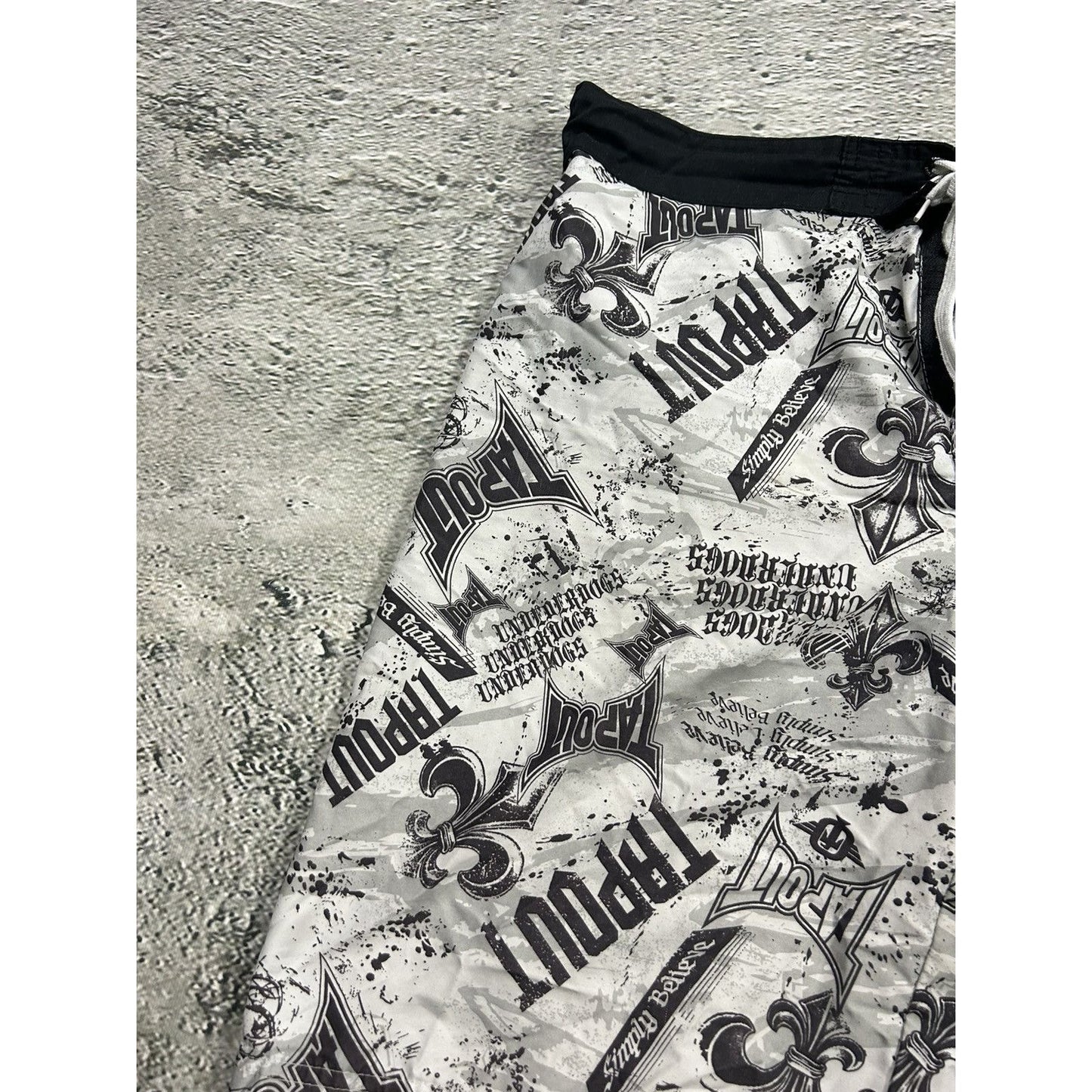 Tapout shorts vintage full print big logo boxing white black