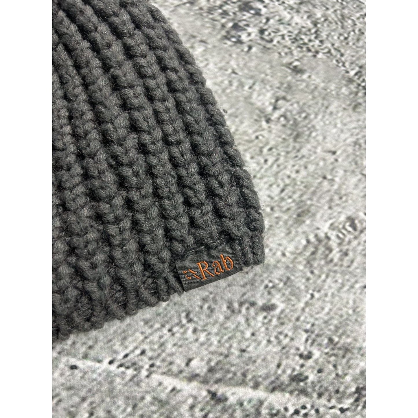 Rab beanie grey wool Y2K