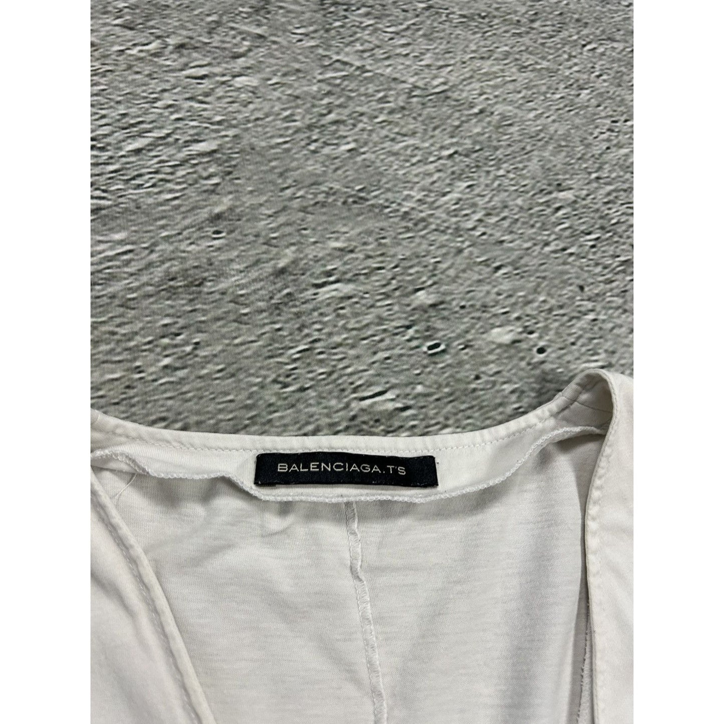 Balenciaga T-shirt floral vintage vneck tee