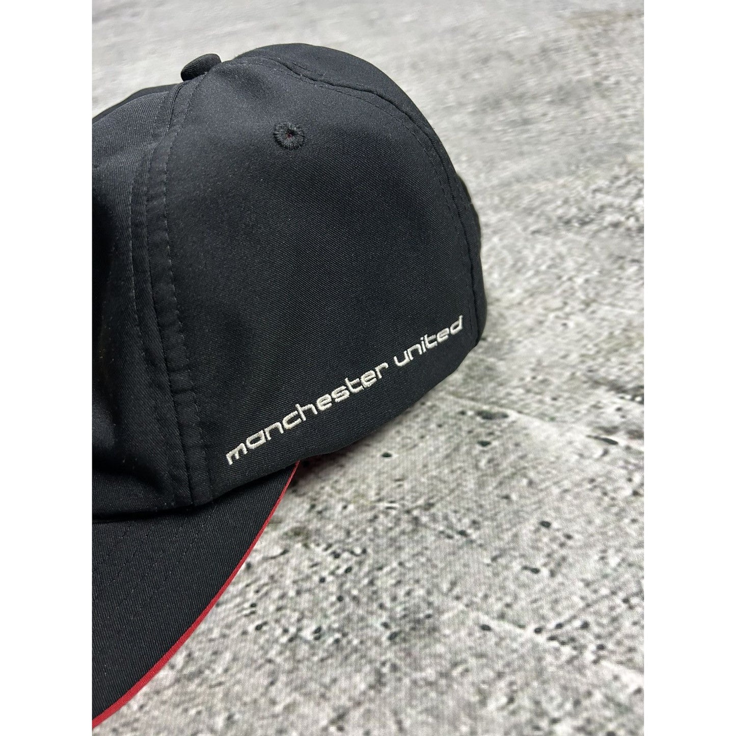 Nike Manchester United Black Cap Vintage