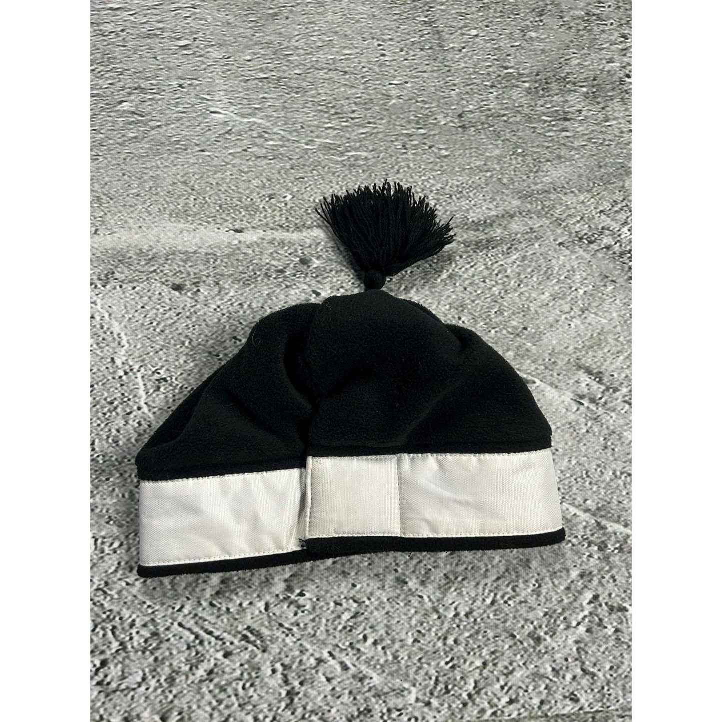 Spyder beanie vintage big logo black white Y2K