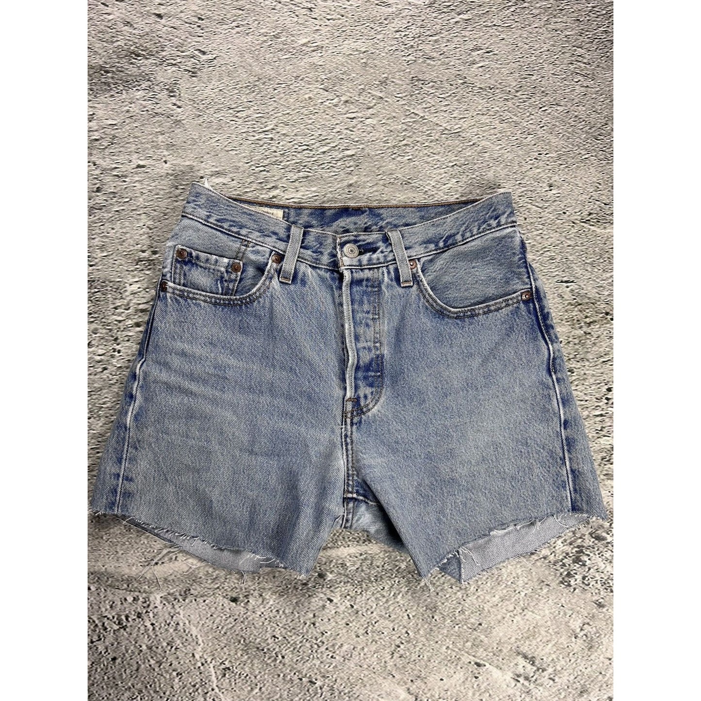 Levi’s denim shorts mini blue Y2K jorts