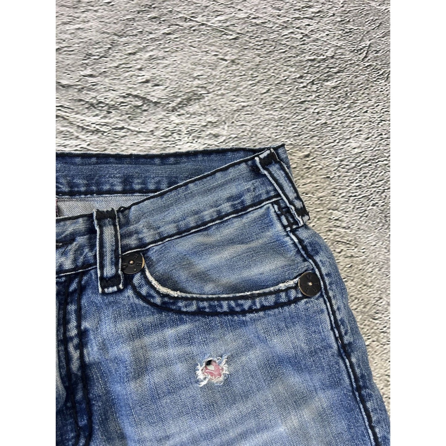 True Religion jeans blue black stitching Ricky Y2K