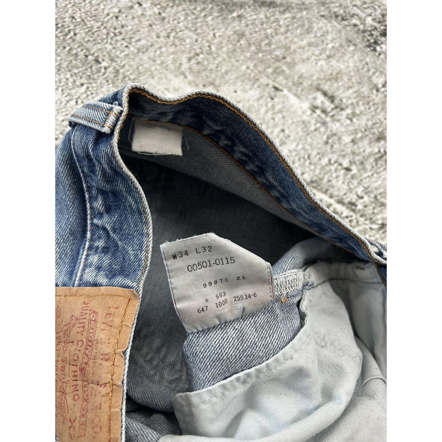 Levi’s 501 vintage blue jeans denim pants 90s made in Mexico