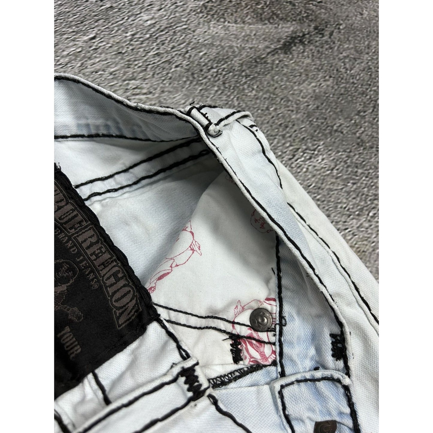 True Religion vintage white jeans denim black stitching Y2K