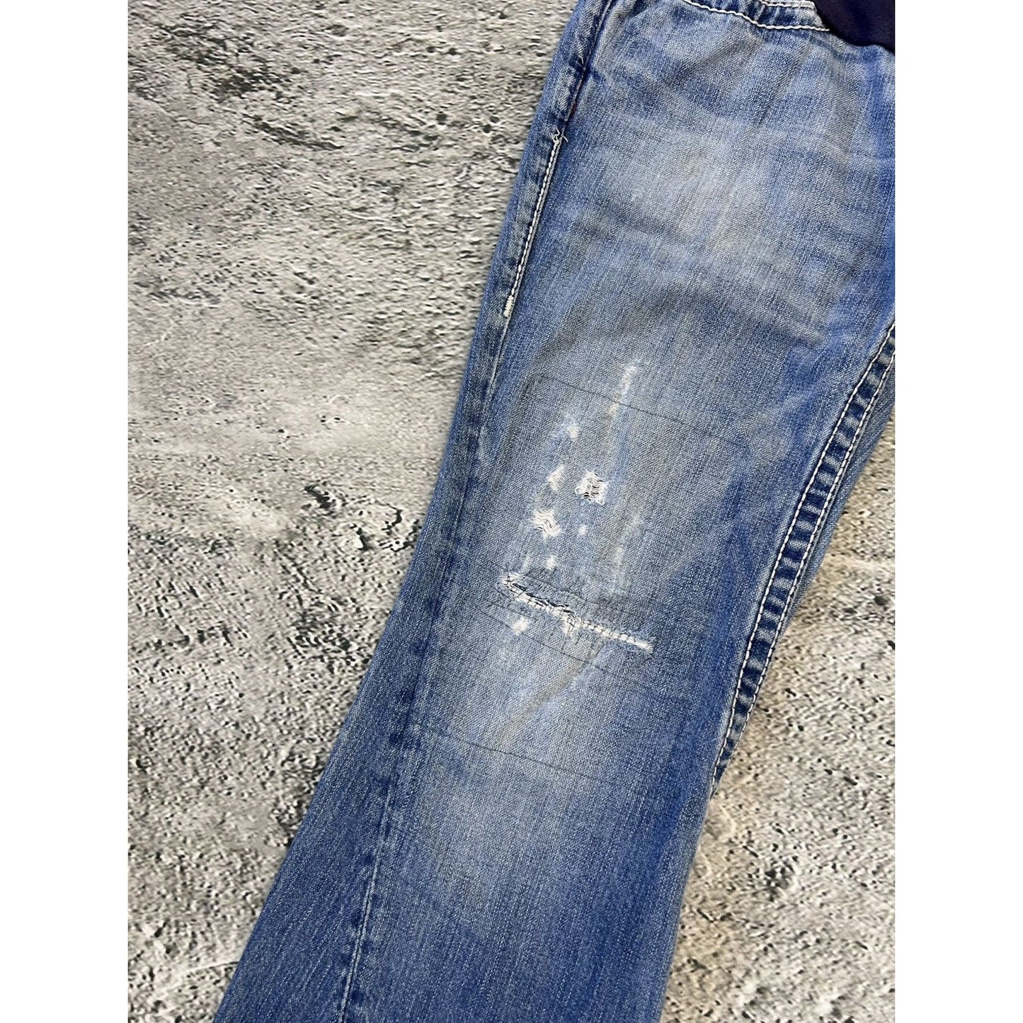 True Religion baby blue jeans white stitching Y2K bootcut