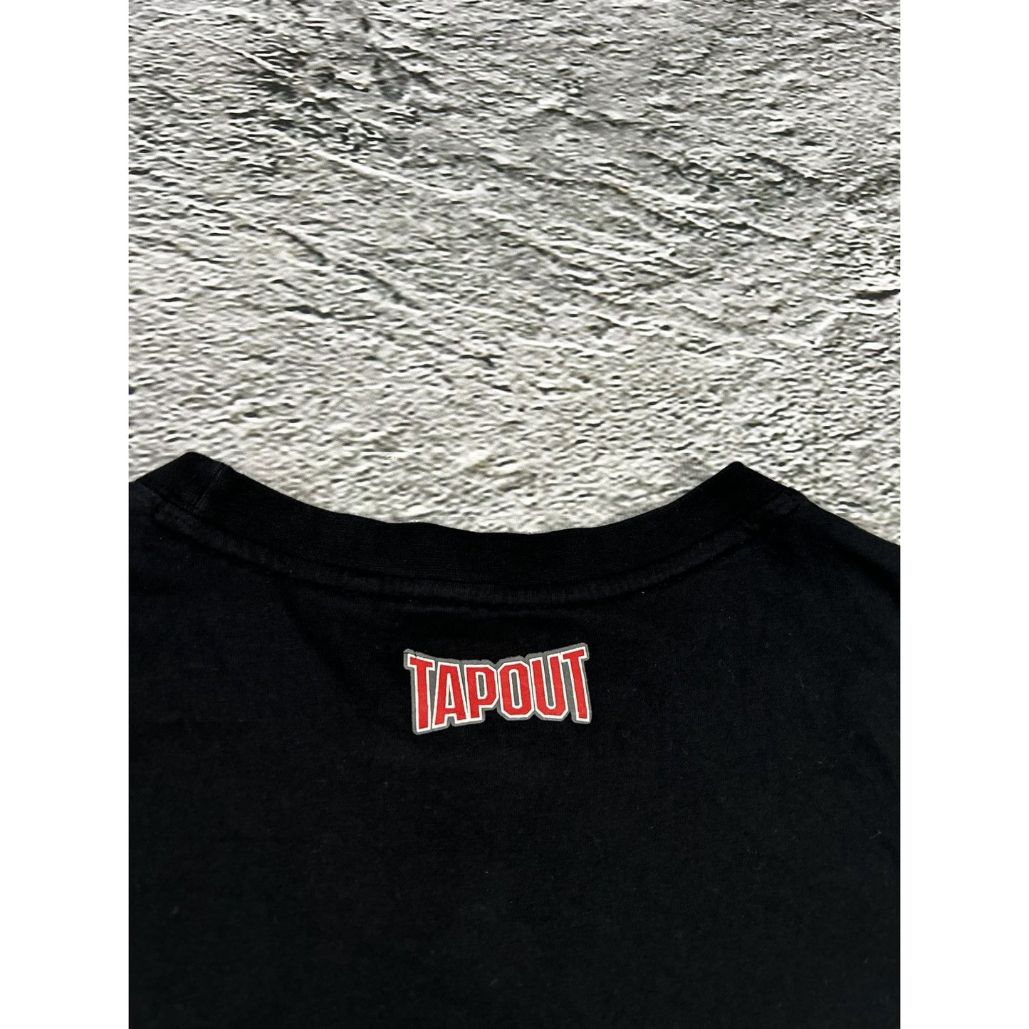 Tapout Vintage Y2K T-shirt big logo black red