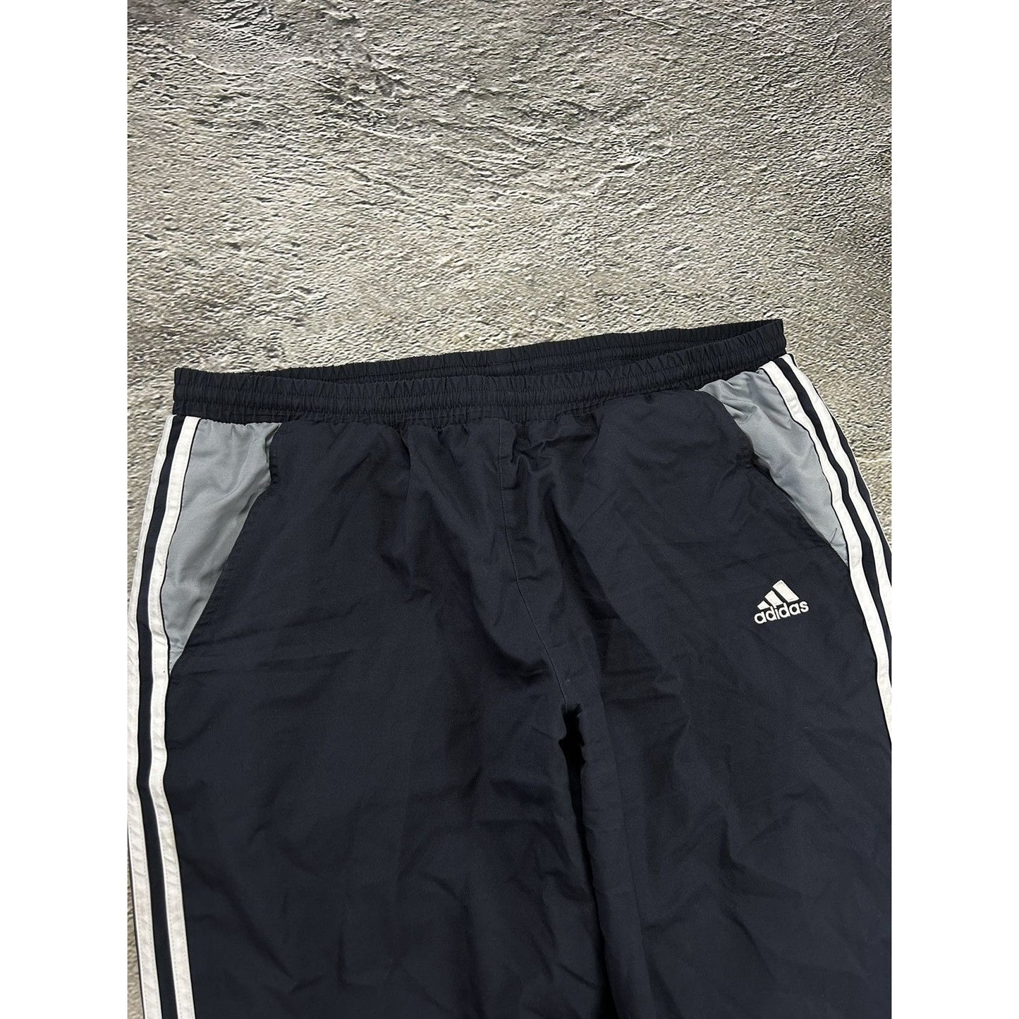 Adidas vintage navy nylon track pants baggy small logo 2000s