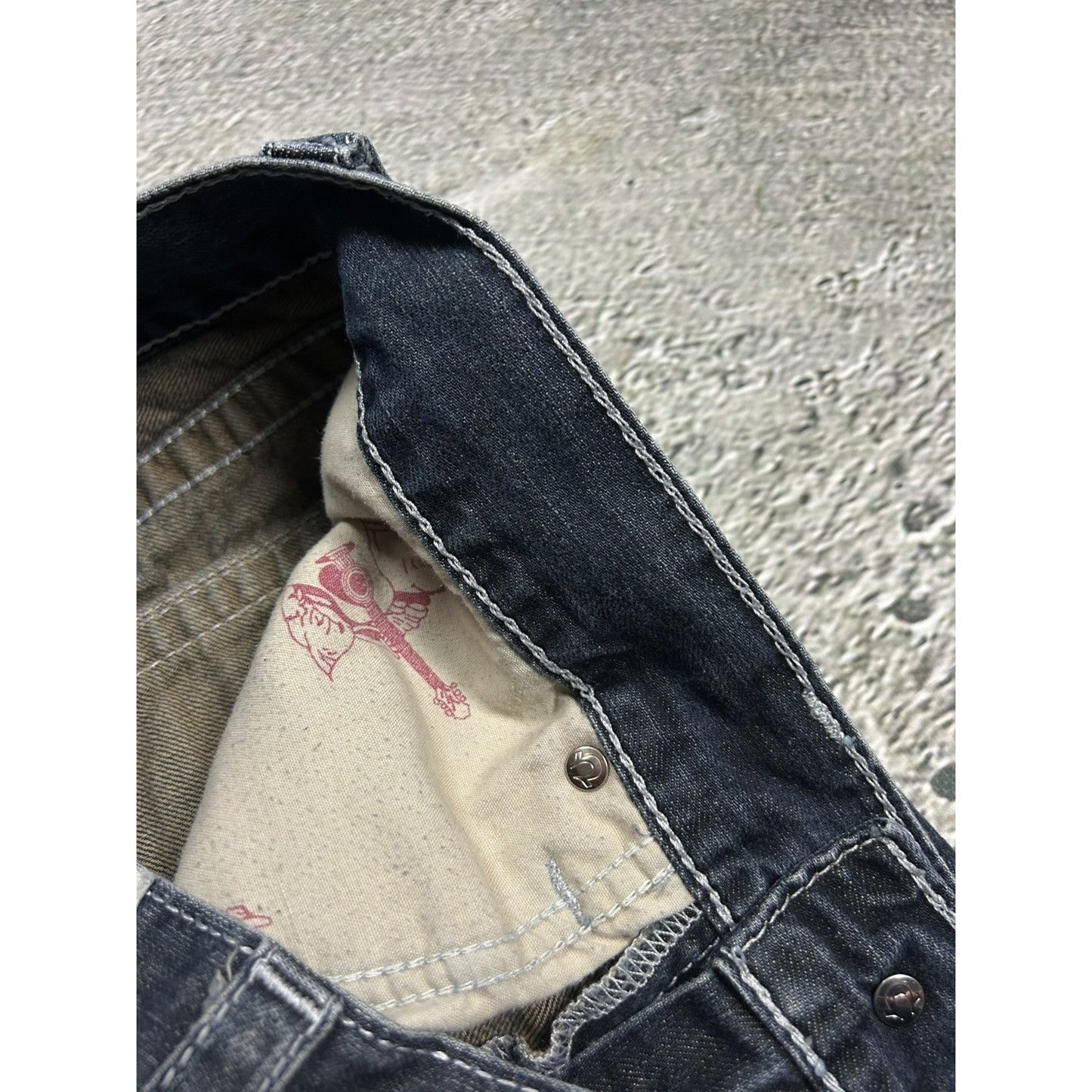 True Religion navy jeans white thick stitching straight Y2K