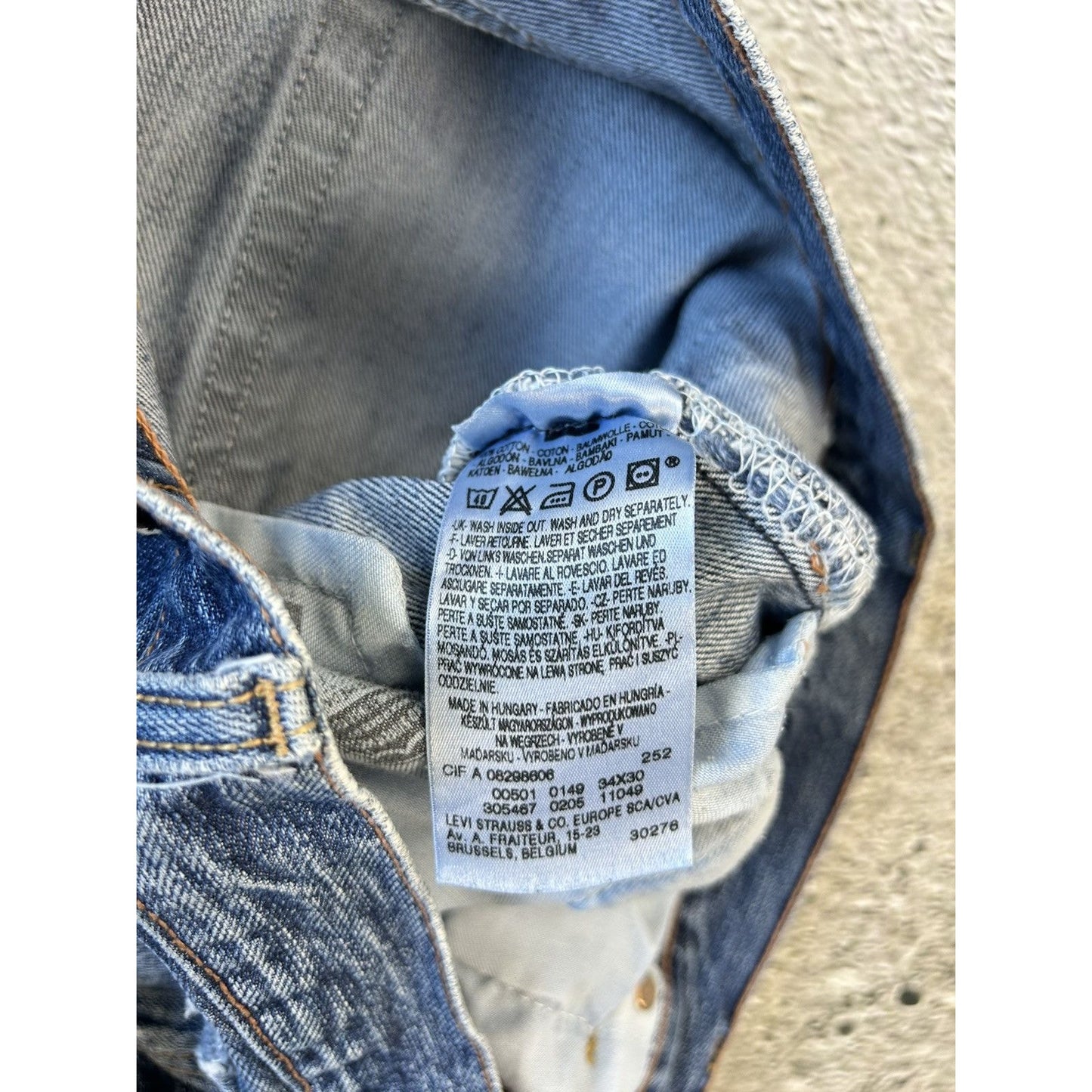 Levi’s 501 vintage blue jeans denim pants