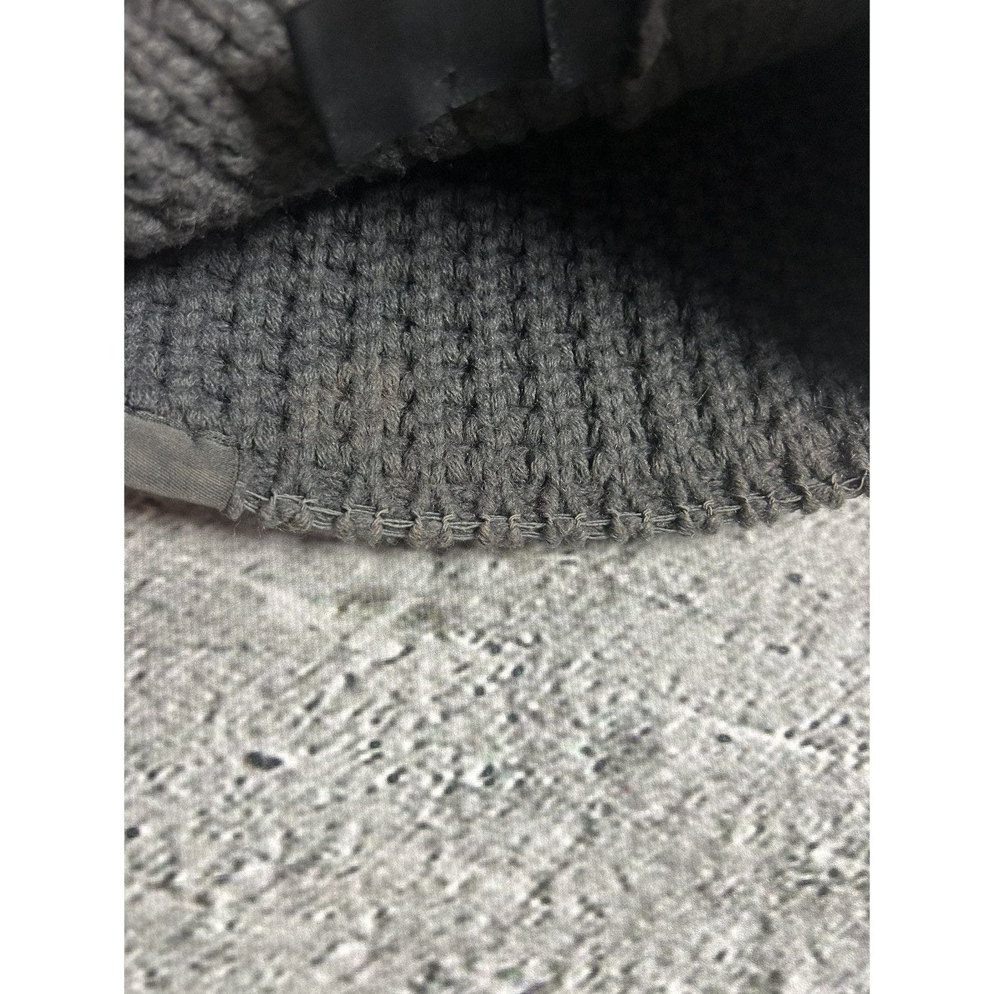 Rab beanie grey wool Y2K