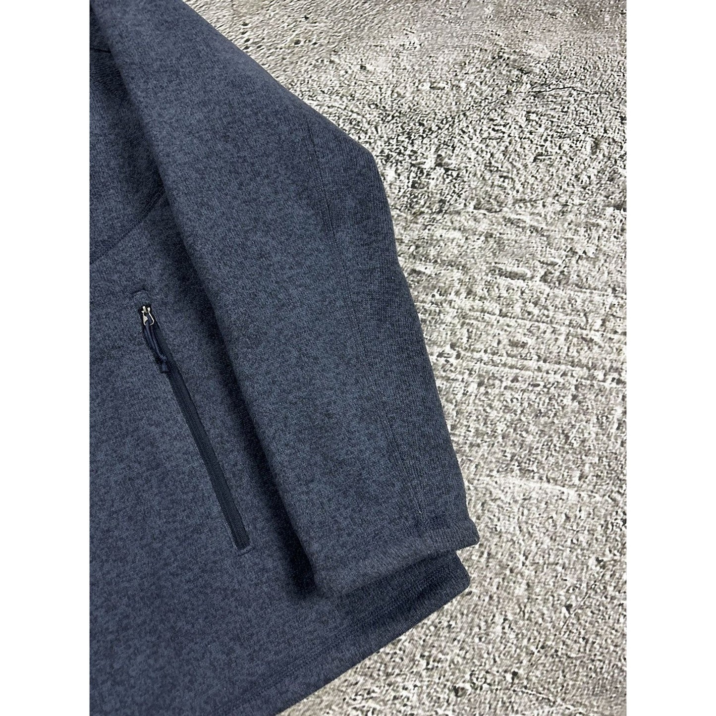 The North Face fleece full zip navy cargo