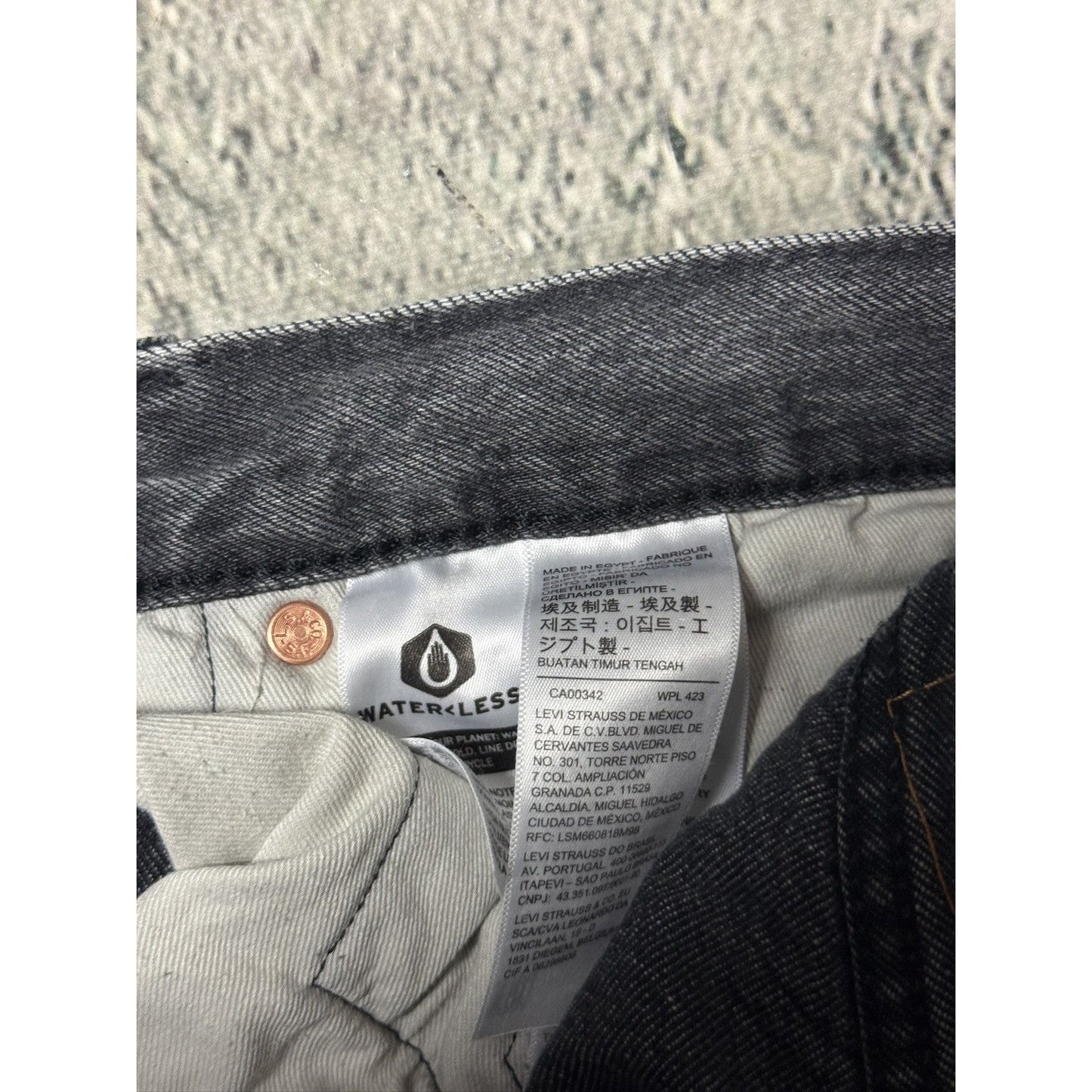 Levi’s vintage denim shorts distressed washed gray black