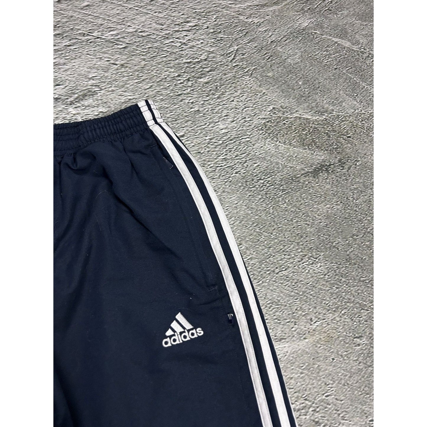 Adidas vintage navy track pants small logo 2000s drill Y2K