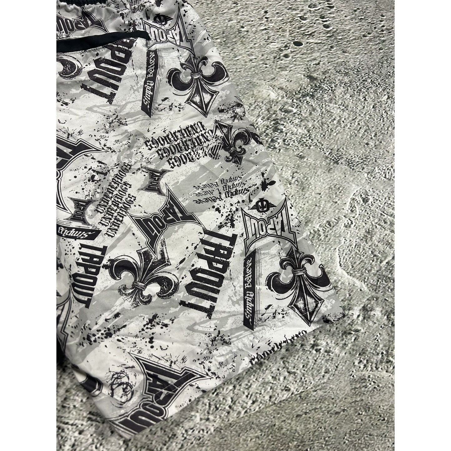Tapout shorts vintage full print big logo boxing white black