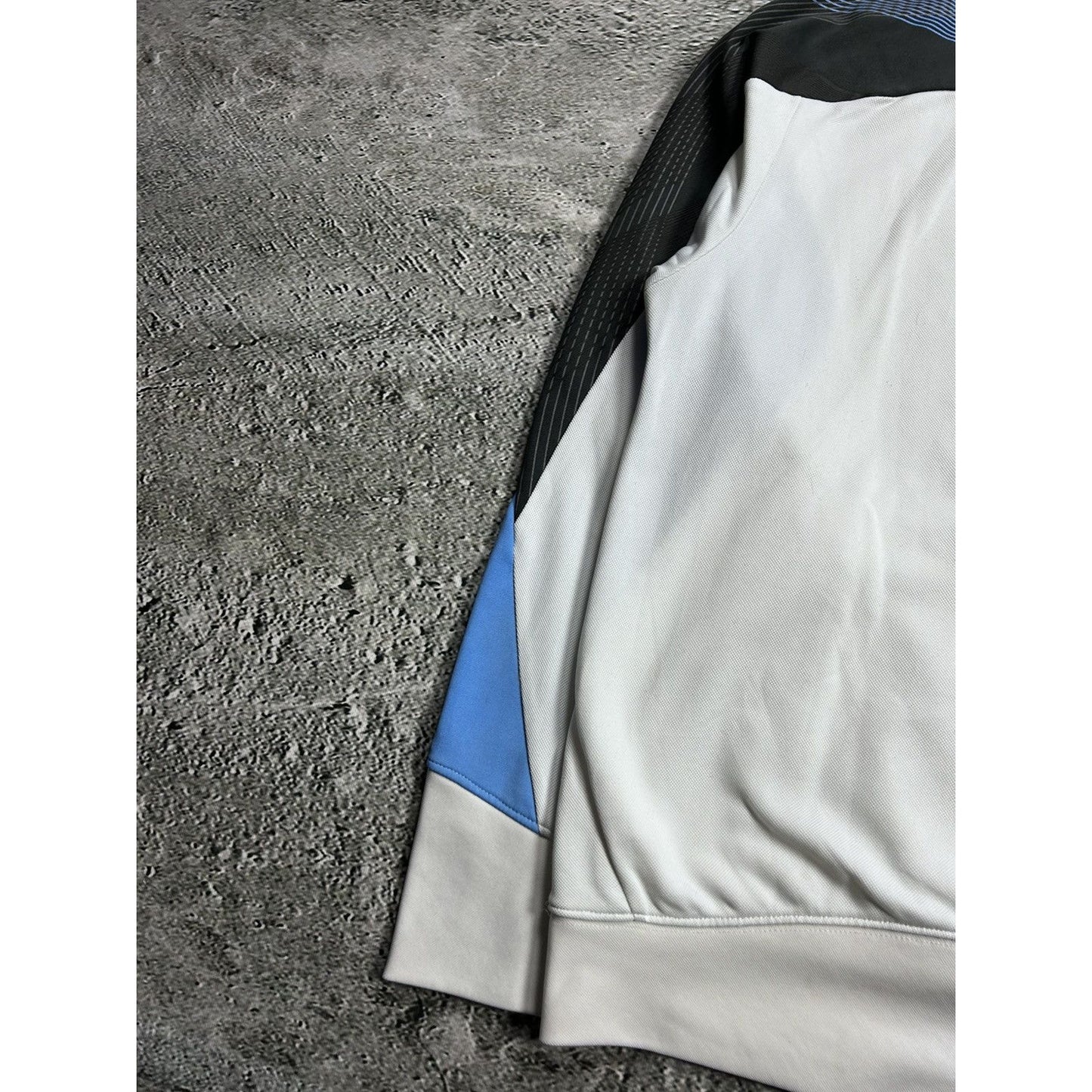 Nike TN hoodie vintage white 2000s blue Y2K sweatshirt