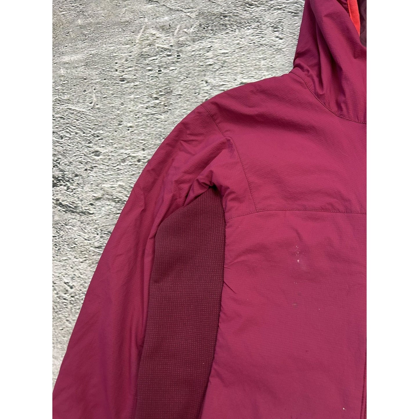 Arc’teryx jacket pink Atom LT