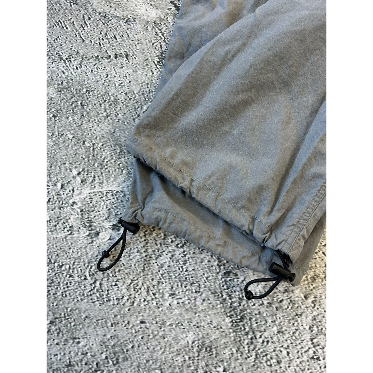 Tommy Hilfiger vintage nylon track pants cargo parachute Y2K