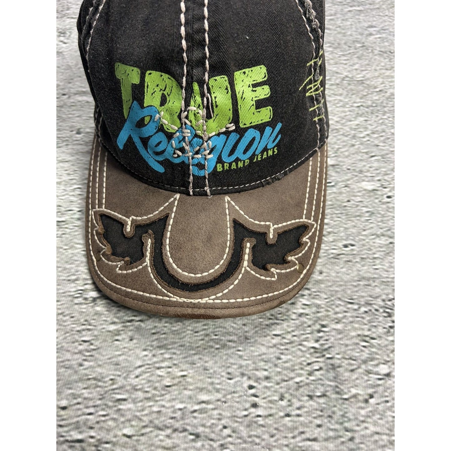 True Religion cap vintage hat Y2K big logo brown black