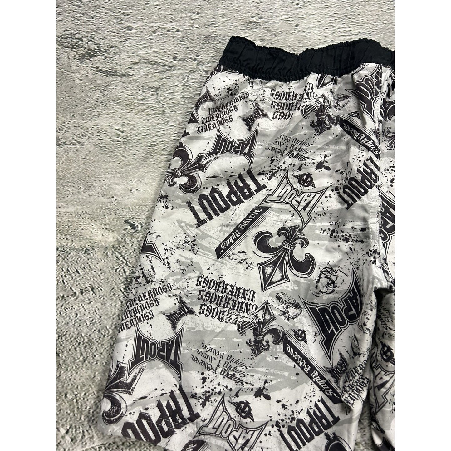 Tapout shorts vintage full print big logo boxing white black
