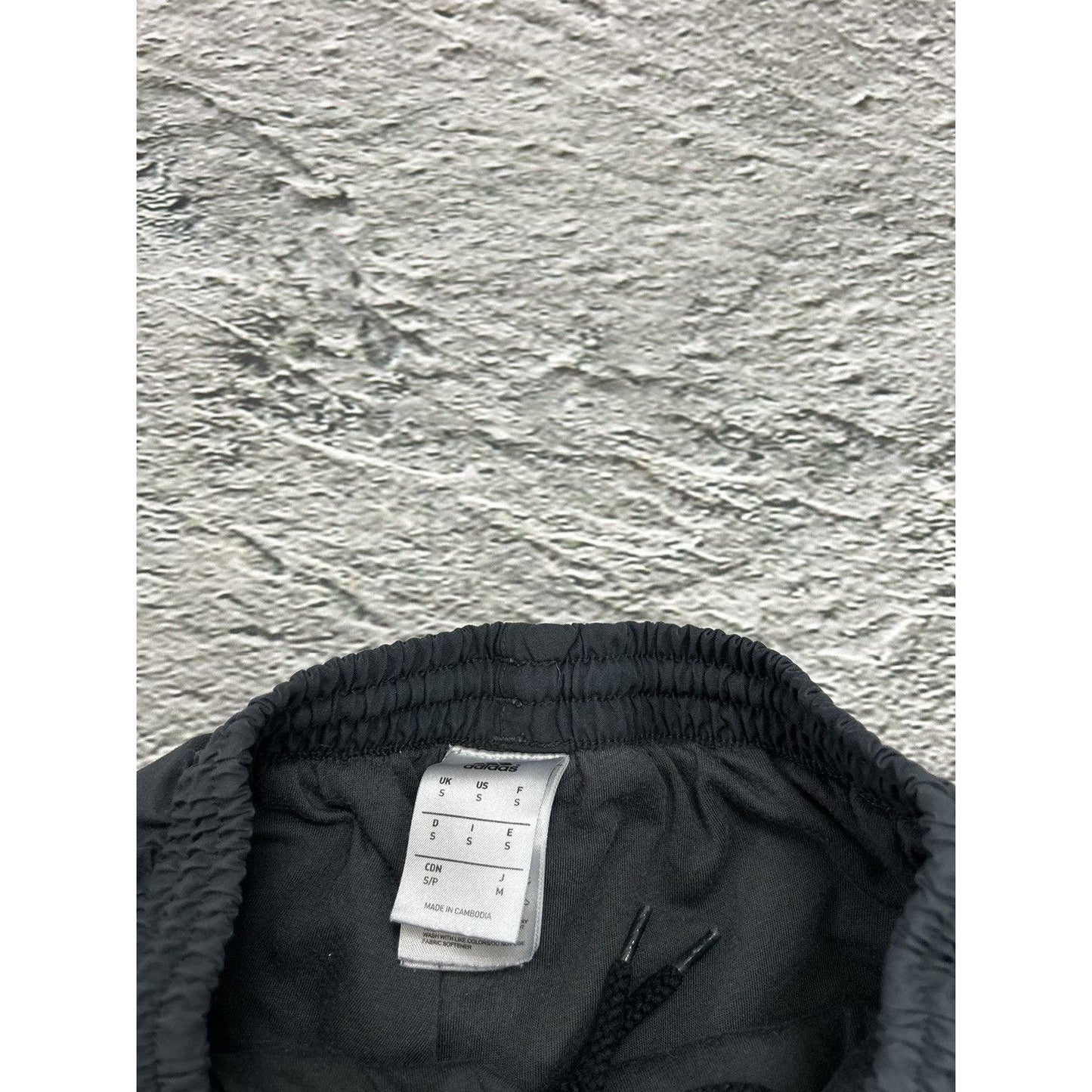 Adidas vintage grey nylon track pants drill Y2K