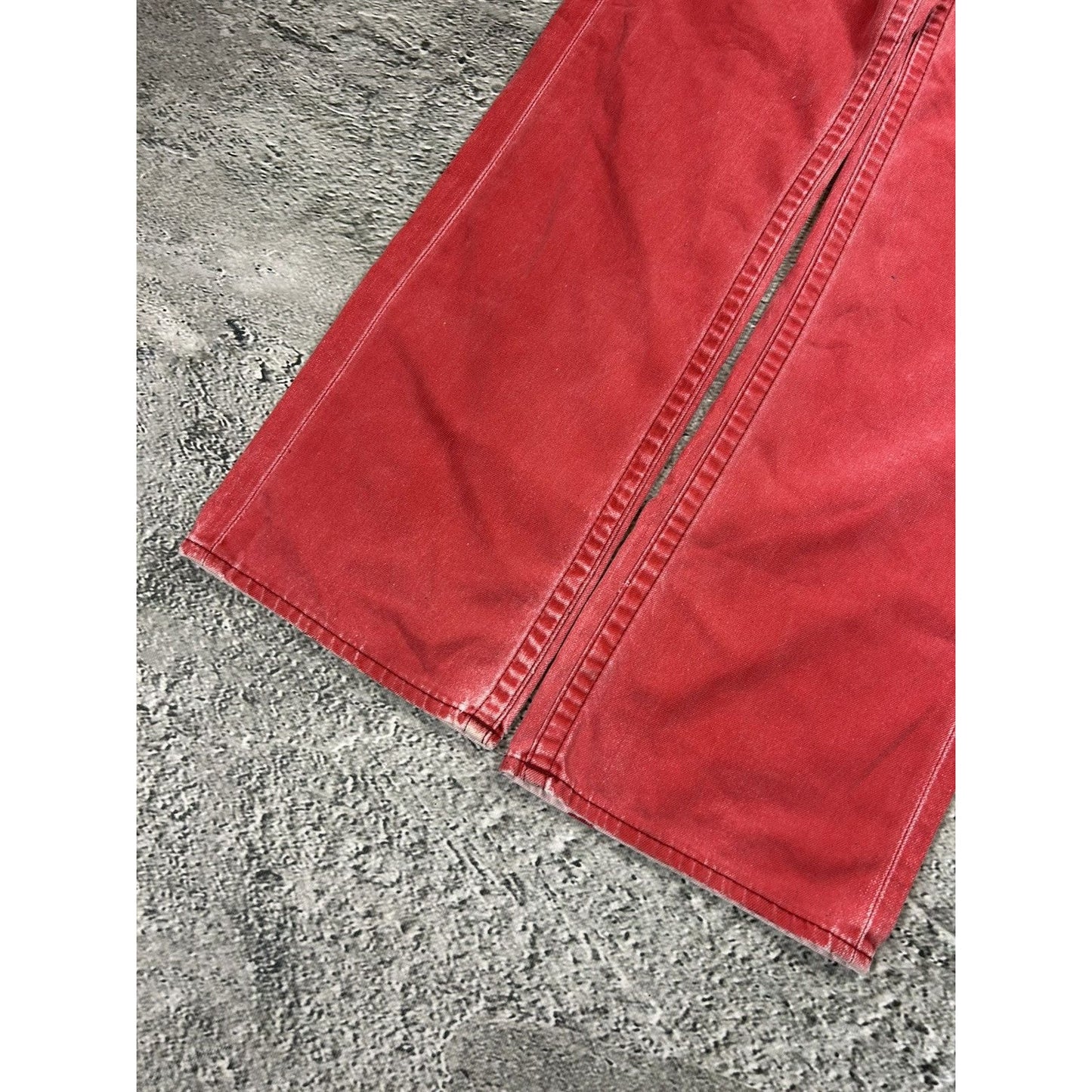 True Religion red jeans contrast stitching straight w flaps