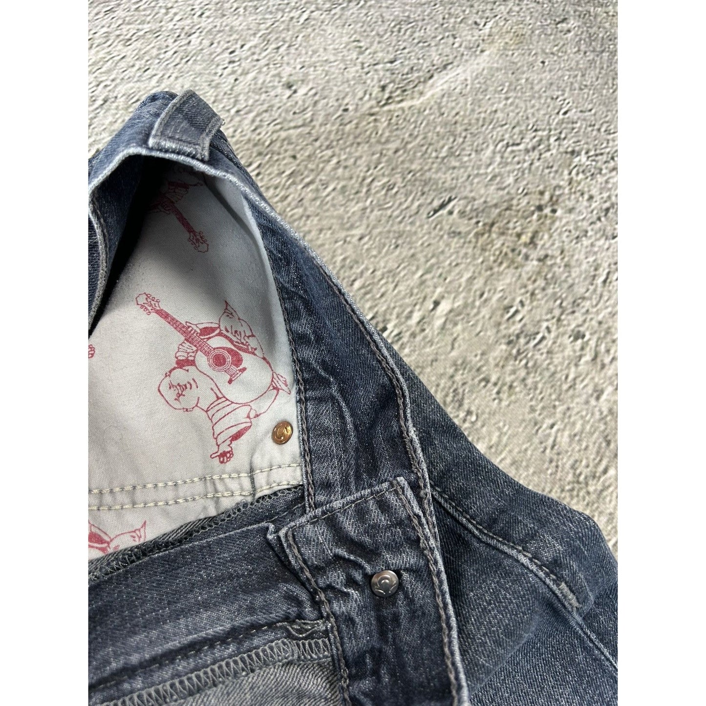 True Religion vintage jeans navy blue thick stitching Y2K