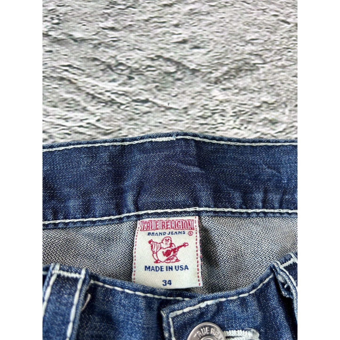 True Religion blue jeans white thick stitching Bobby