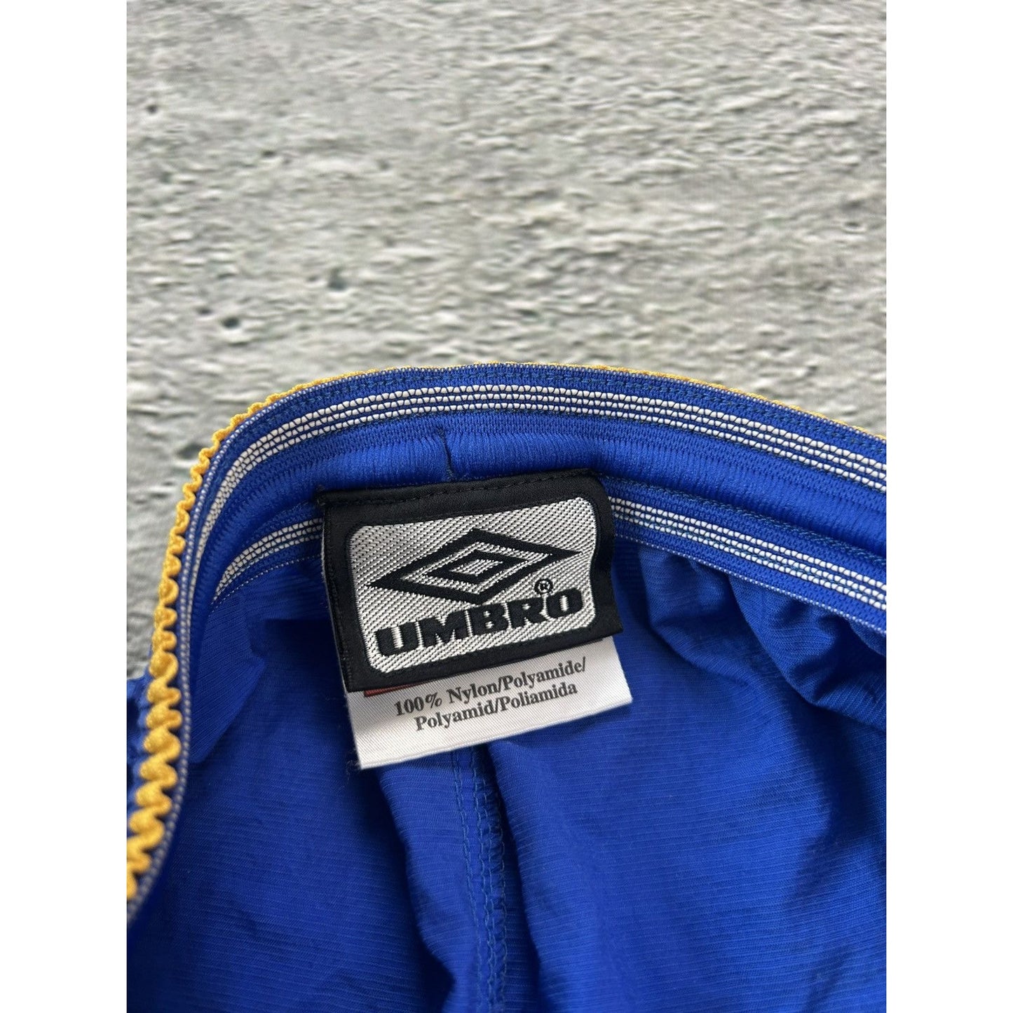 Vintage Chelsea FC 2001 2002 Umbro shorts #8 Frank Lampard
