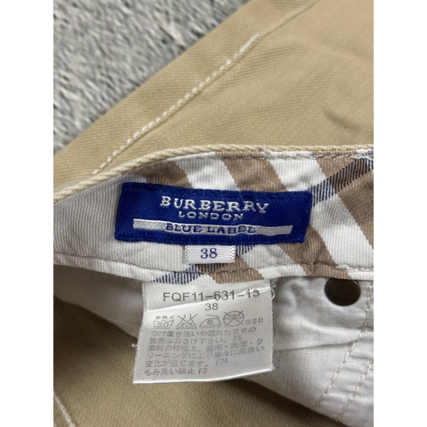Burberry flared jeans beige blue label japanese Y2K