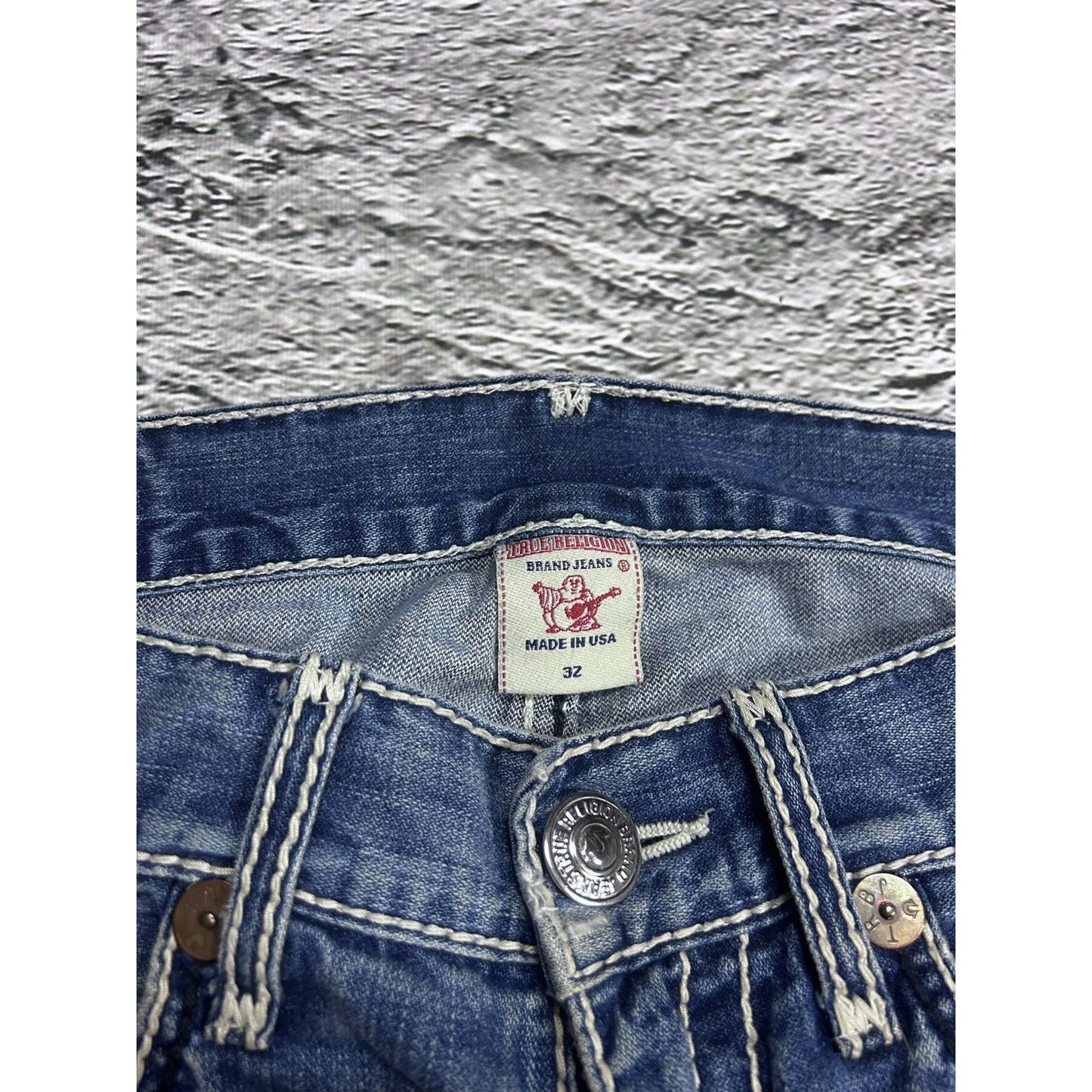 True Religion vintage blue jeans Ricky white thick stitching