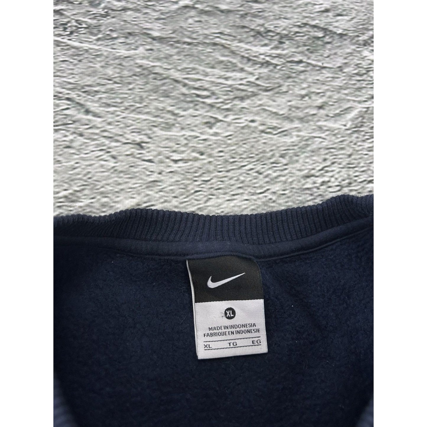 Nike crewneck navy big logo spell out vintage style navy