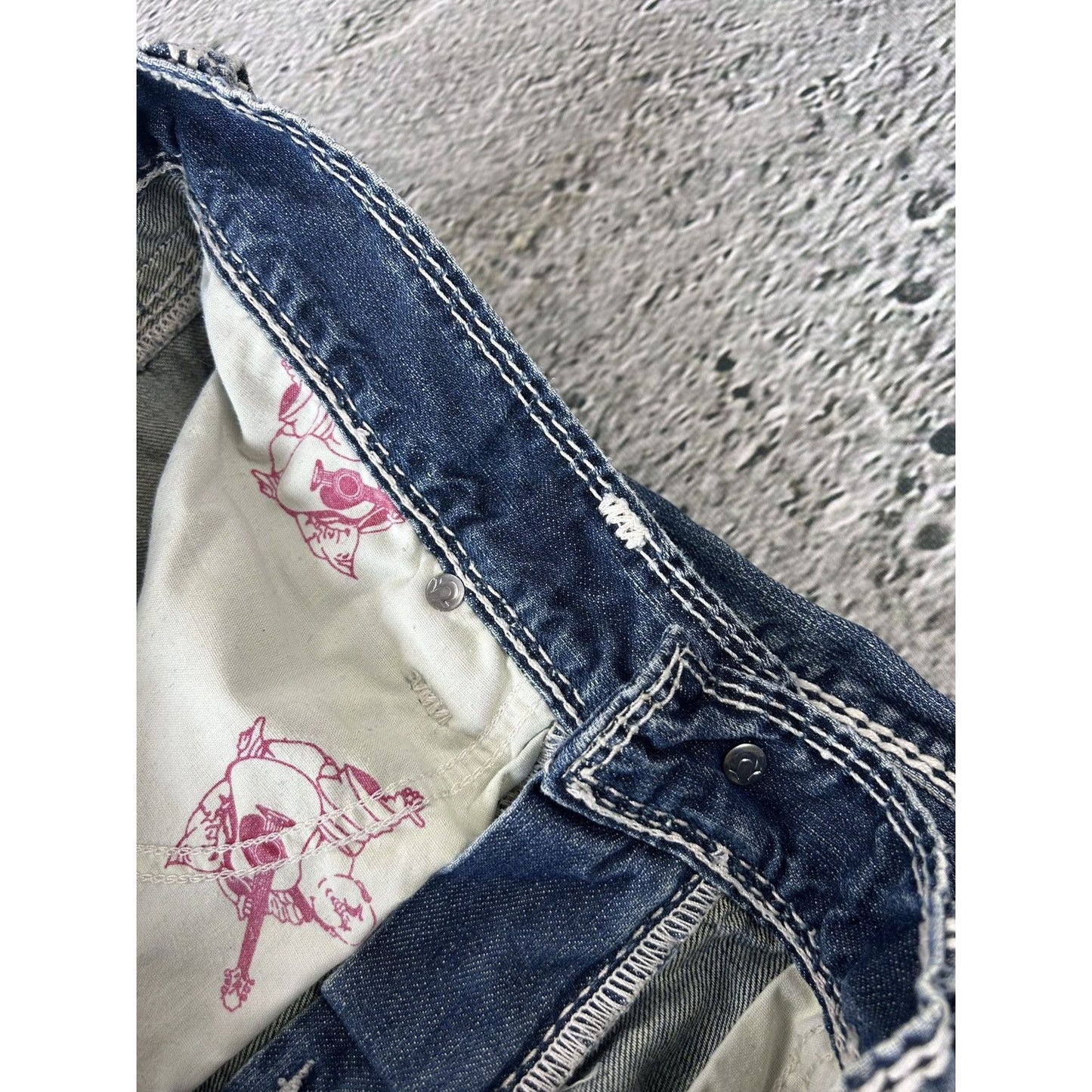 True Religion blue jeans white thick stitching straight Y2K