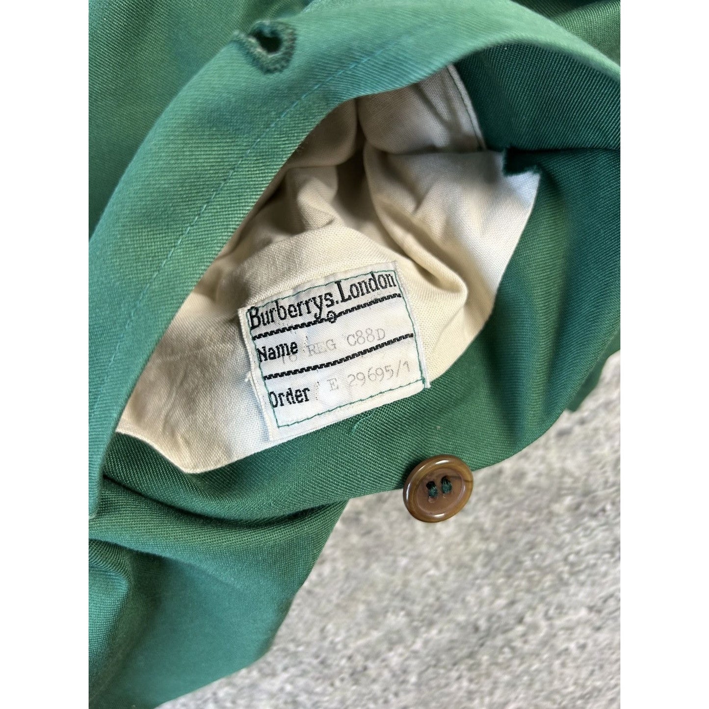 Burberrys coat trench green vintage