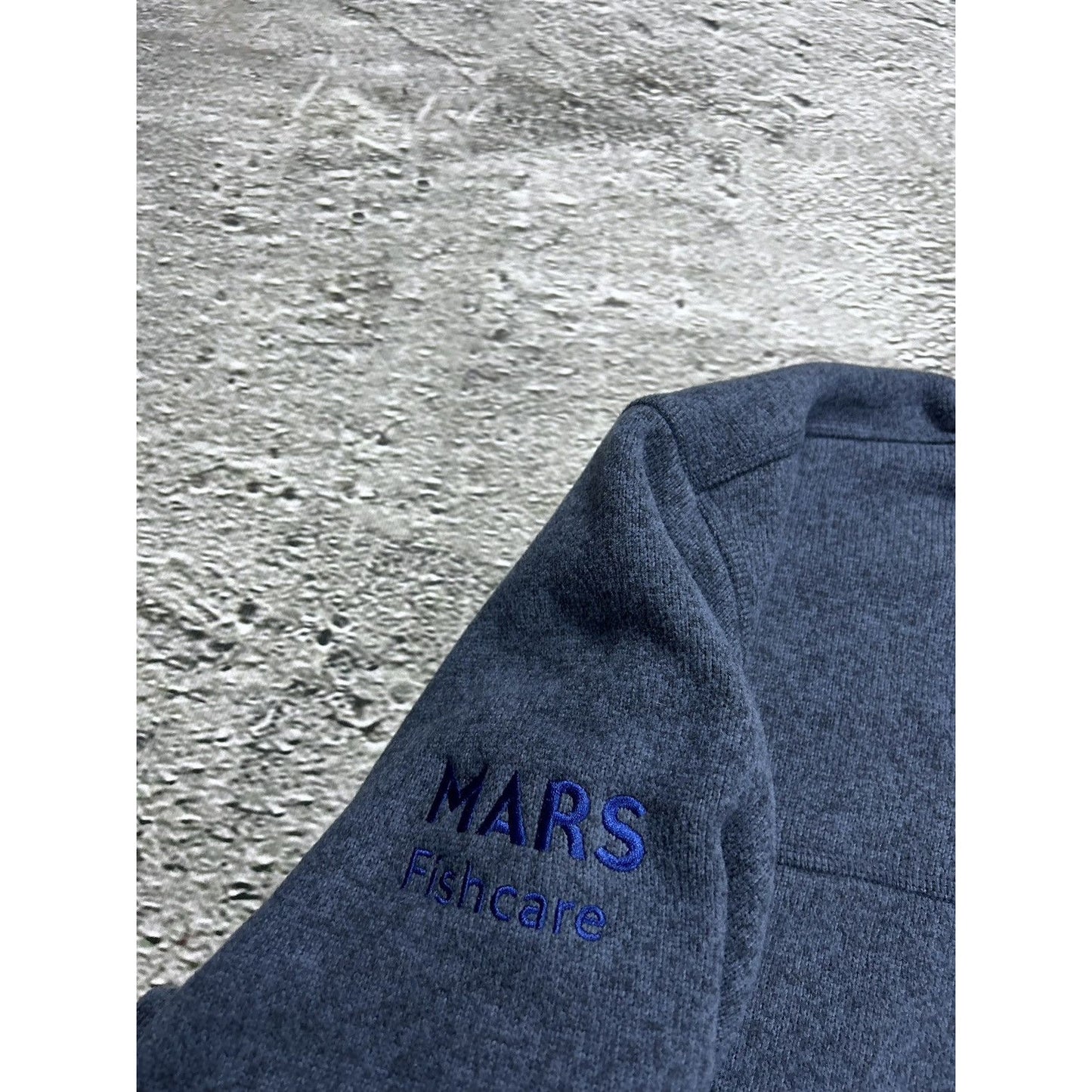 The North Face fleece full zip navy cargo