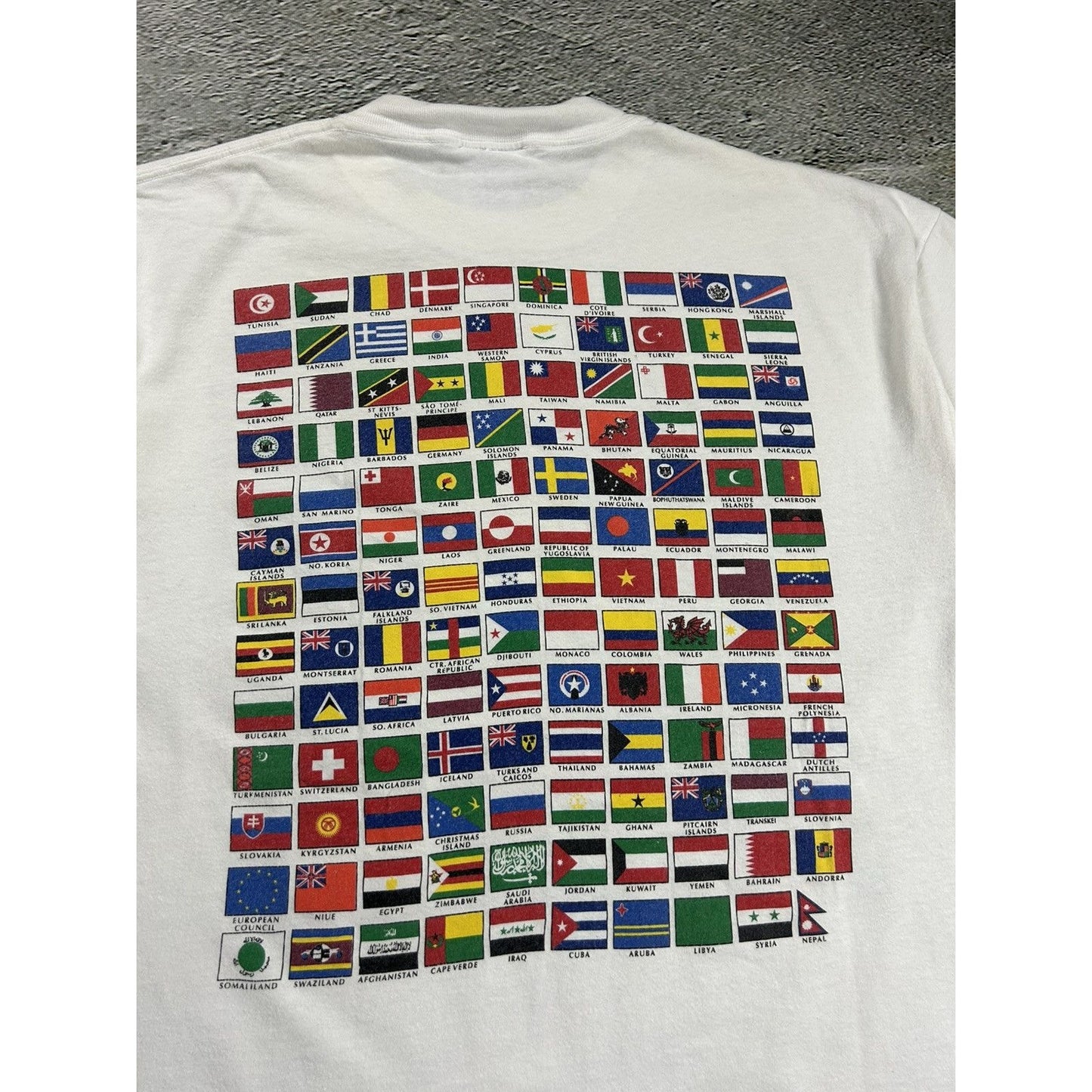 Citizen Of The World Vintage T-Shirt flags single stitch 90s