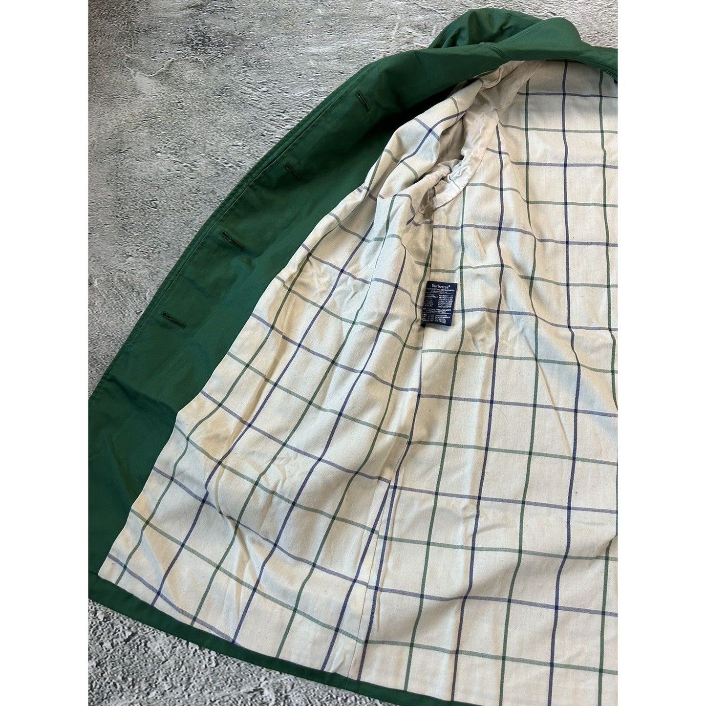 Burberrys coat trench green vintage