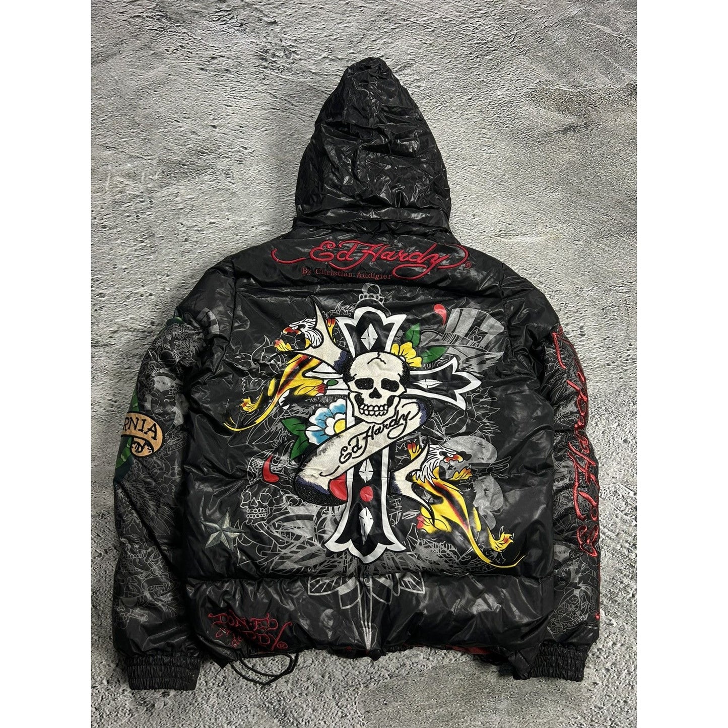 Ed Hardy Puffer Jacket vintage big logo Y2K black